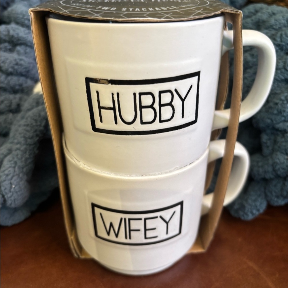 Sheffield Home White 'Hubby' and 'Wifey' Mugs